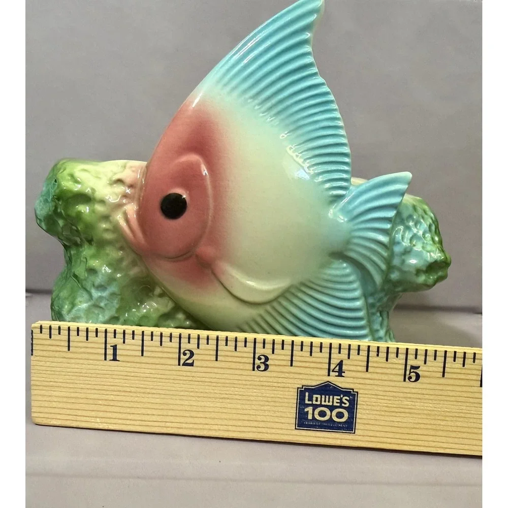 Maddux of California 448 Vintage 1959 Tropical Angelfish Ceramic Planter Green